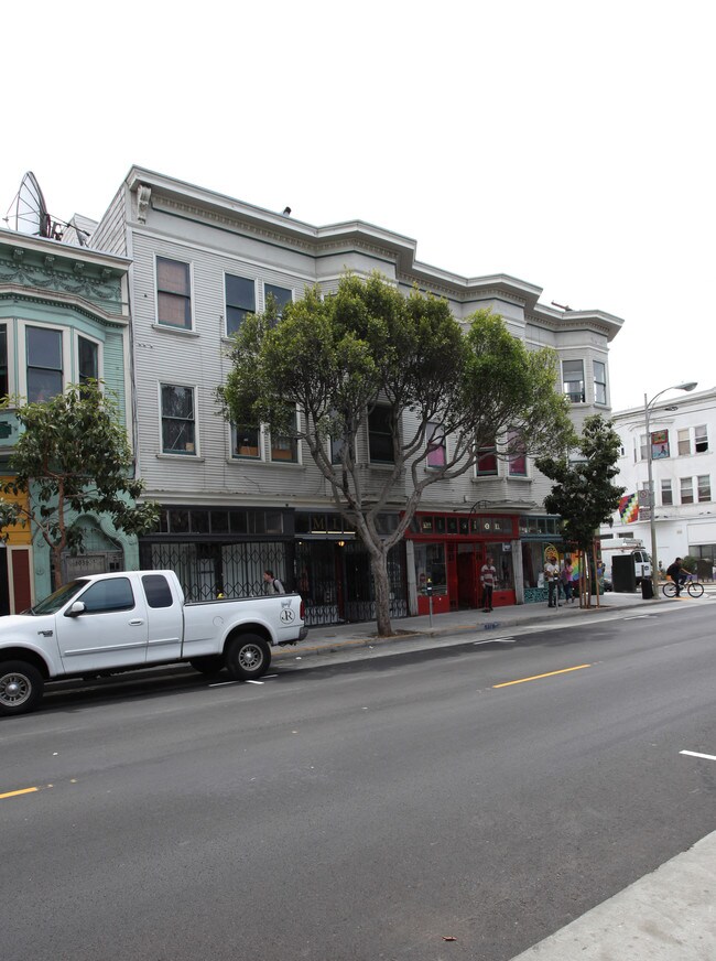 1101 Treat Ave in San Francisco, CA - Foto de edificio - Building Photo