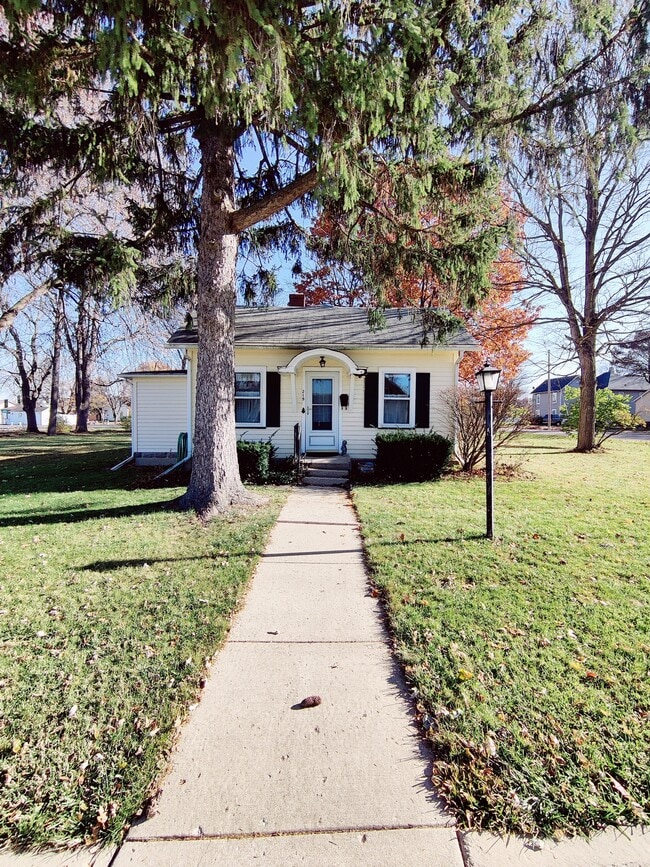 property at 219 S Bill St