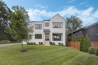 3209 Granny White Pike in Nashville, TN - Building Photo - Building Photo