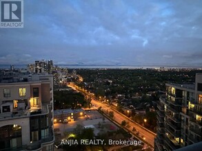 7-UPH07 Lorraine Dr in Toronto, ON - Building Photo - Building Photo