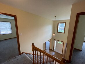 220 Concord Hill Dr in Altamont, NY - Building Photo - Building Photo