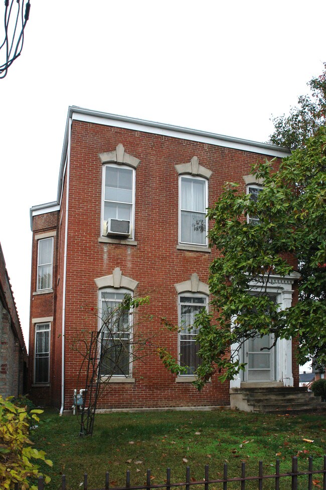 914 S 6th St in Louisville, KY - Building Photo - Building Photo