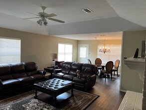 2813 Saba Ln in Port Neches, TX - Building Photo - Building Photo