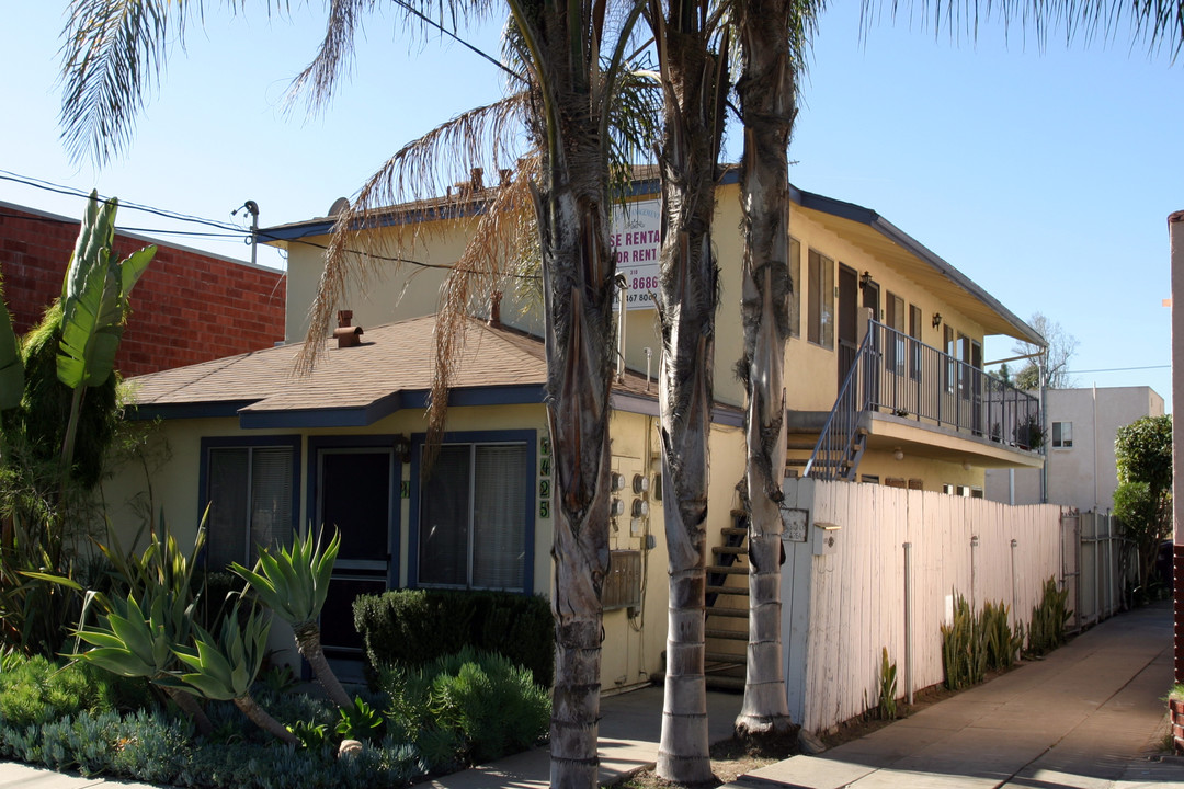 1425 Freeman Ave in Long Beach, CA - Building Photo