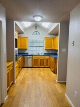 1112 Hemphill Ct in Cleburne, TX - Building Photo - Building Photo