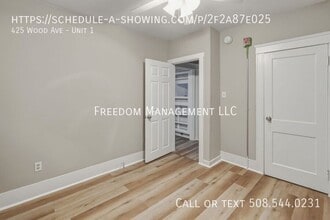 425 Wood Ave in Woonsocket, RI - Building Photo - Building Photo