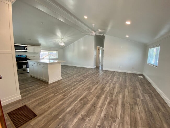 19205 Ronald Ave in Torrance, CA - Building Photo - Building Photo