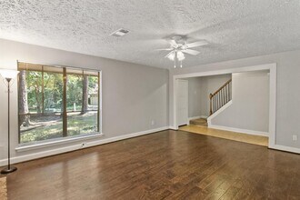 11823 S Red Cedar Cir in Spring, TX - Building Photo - Building Photo