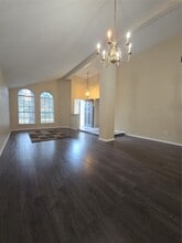 10511 Stormy Sky Dr in Houston, TX - Building Photo - Building Photo