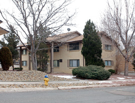 1715 Monteagle St in Colorado Springs, CO - Building Photo