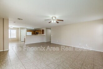 3686 W Goldmine Mountain Dr in San Tan Valley, AZ - Building Photo - Building Photo