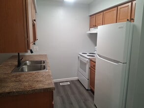 2916 Cletus Pky in Lima, OH - Building Photo - Building Photo