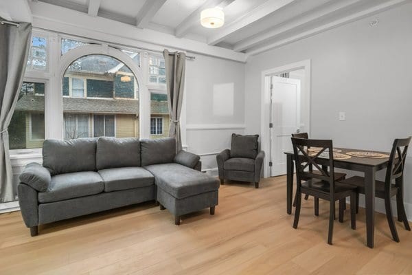 504 Stewart Ave