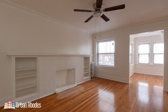 4866 N Washtenaw Ave, Unit M06B in Chicago, IL - Building Photo - Building Photo