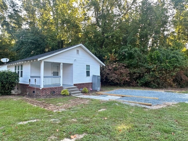 property at 1857 Pamplico Hwy