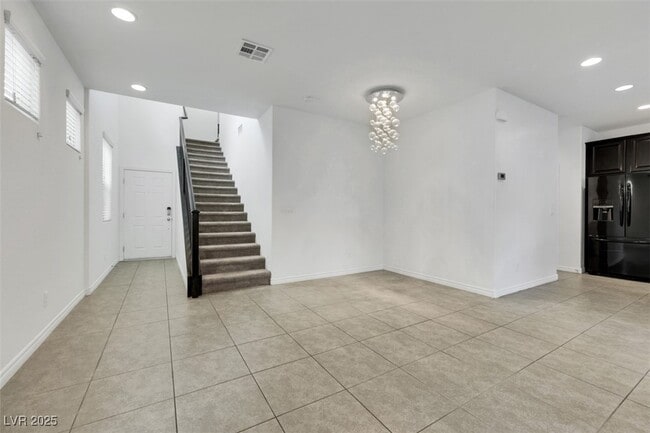 12391 Pinetina St in Las Vegas, NV - Foto de edificio - Building Photo