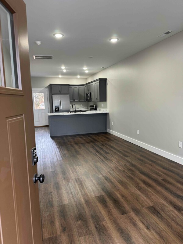 56 Holloway Dr-Unit -Apartment #3 in Corbin, KY - Building Photo - Building Photo