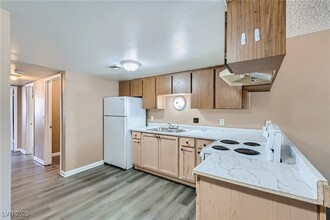 3604 Thomas Ave, Unit 1 in North Las Vegas, NV - Building Photo - Building Photo