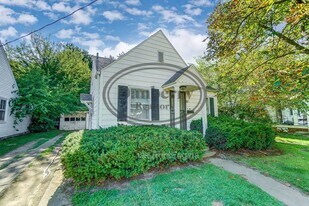 1132 Brookley Blvd in Toledo, OH - Building Photo