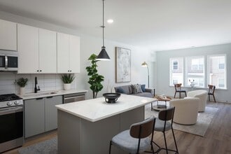 The Arthur in Carteret, NJ - Building Photo - Building Photo