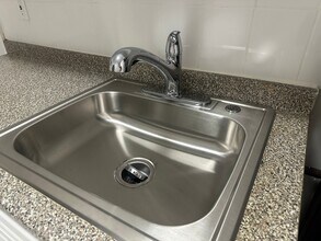 332 61st St, Unit B3 in West New York, NJ - Foto de edificio - Building Photo