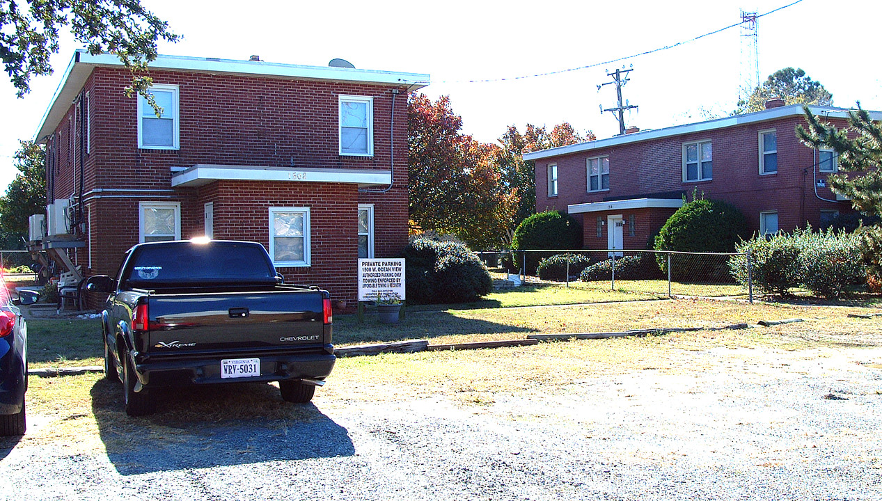 1508 Chela Ave in Norfolk, VA - Building Photo