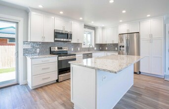 12155 W 35th Ave in Wheat Ridge, CO - Building Photo - Building Photo