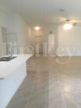 490 SW Dagget Ave in Port St. Lucie, FL - Building Photo - Building Photo