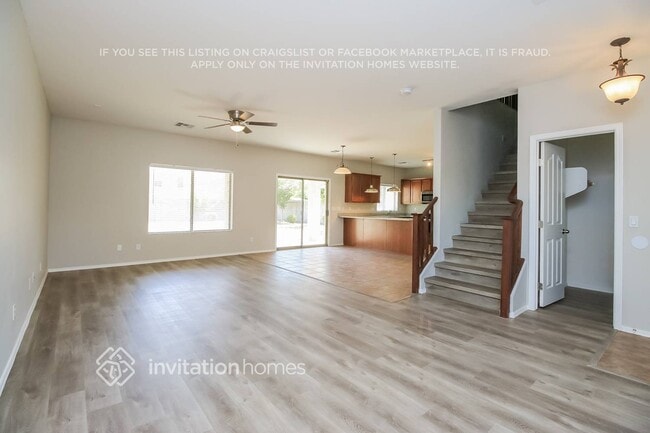1559 E Megan Dr in San Tan Valley, AZ - Building Photo - Building Photo