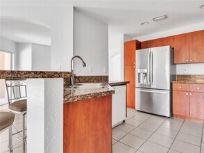 16628 SW 47th Terrace in Miami, FL - Building Photo - Building Photo