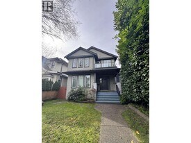 2922 W 41st Ave in Vancouver, BC - Building Photo
