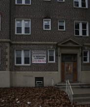 Boulevard Apartments in Philadelphia, PA - Foto de edificio - Building Photo