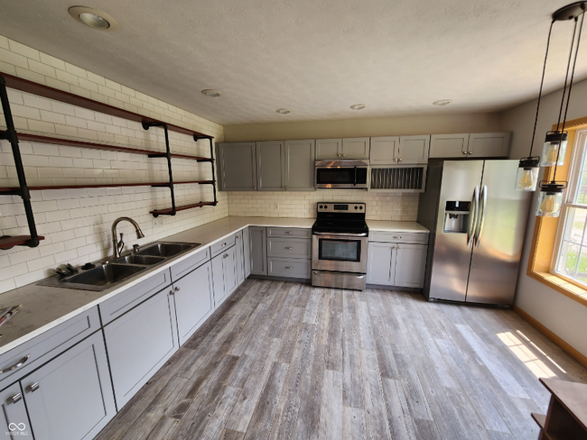 property at 2507 U.S. Hwy 40