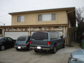 2535 75th Ave in Oakland, CA - Building Photo - Building Photo