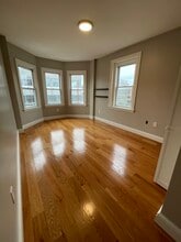 124 Berkshire St in Cambridge, MA - Building Photo - Building Photo