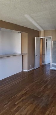 754 E 84th St, Unit 2 in Los Angeles, CA - Foto de edificio - Building Photo