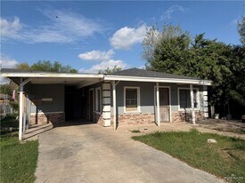 10 Cardinal Ave W in Pharr, TX - Building Photo