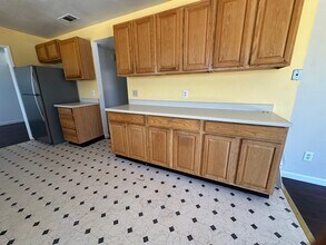 567 E Wigeon Way in Suisun City, CA - Building Photo - Building Photo