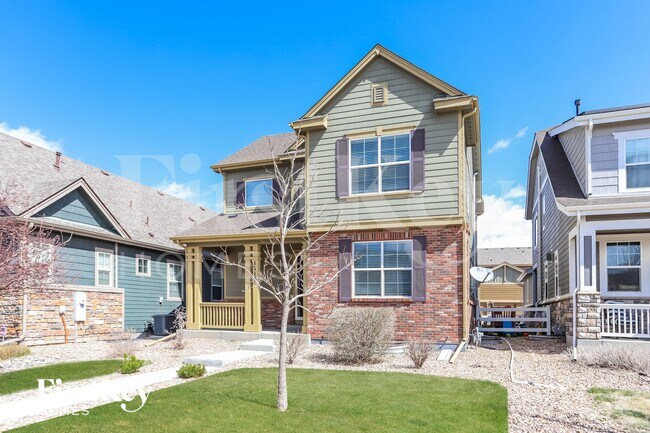 1318 S Duquesne Ct in Aurora, CO - Foto de edificio - Building Photo