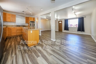 3221 S Grady Ave in Tucson, AZ - Building Photo - Building Photo