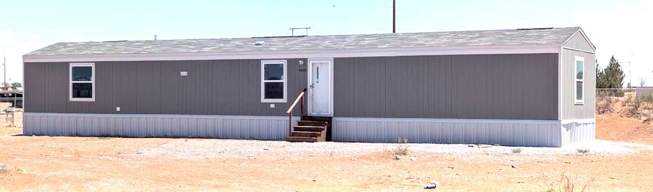 1049 Garrell Ln in Chaparral, NM - Building Photo