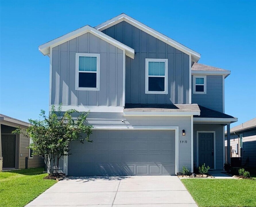 5911 Dry Brush Pl in Katy, TX - Building Photo