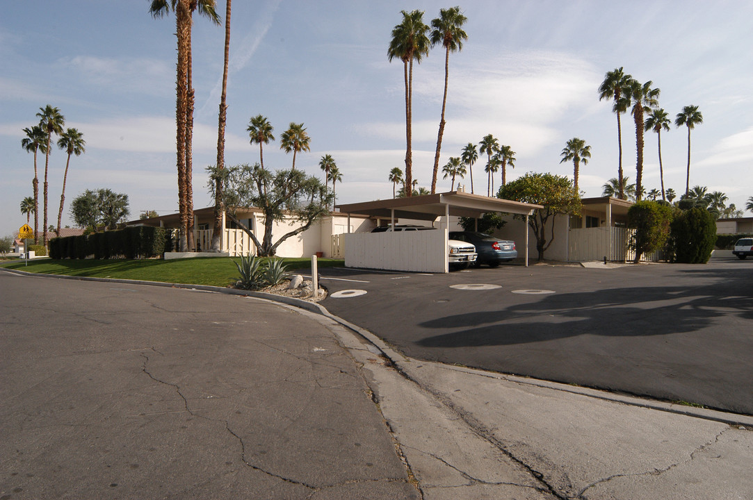 46035 Portola Ave in Palm Desert, CA - Building Photo