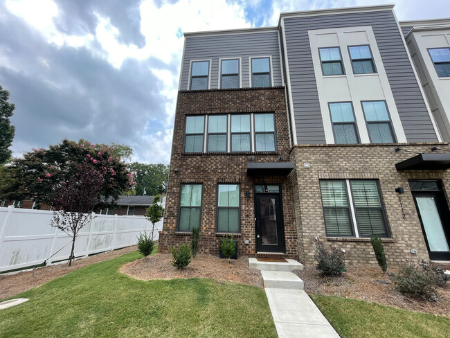 property at 1114 Gleason Way