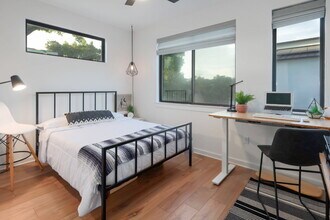 6409 Berkman Dr in Austin, TX - Building Photo - Building Photo