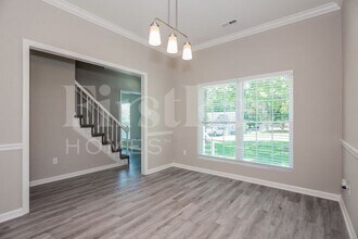 10712 Spruce Mountain Rd in Charlotte, NC - Foto de edificio - Building Photo