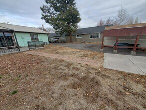 5640 Bartlett Ave in Klamath Falls, OR - Building Photo - Building Photo