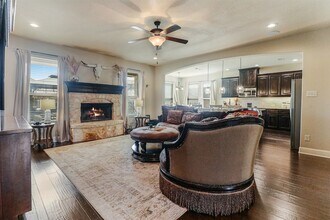 230 Sandy Way in Red Oak, TX - Building Photo - Building Photo