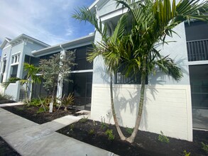 14194 Heritage Landing Blvd in Punta Gorda, FL - Building Photo - Building Photo