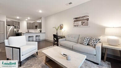 404 Gallop Ln in Charlotte, NC - Building Photo - Building Photo